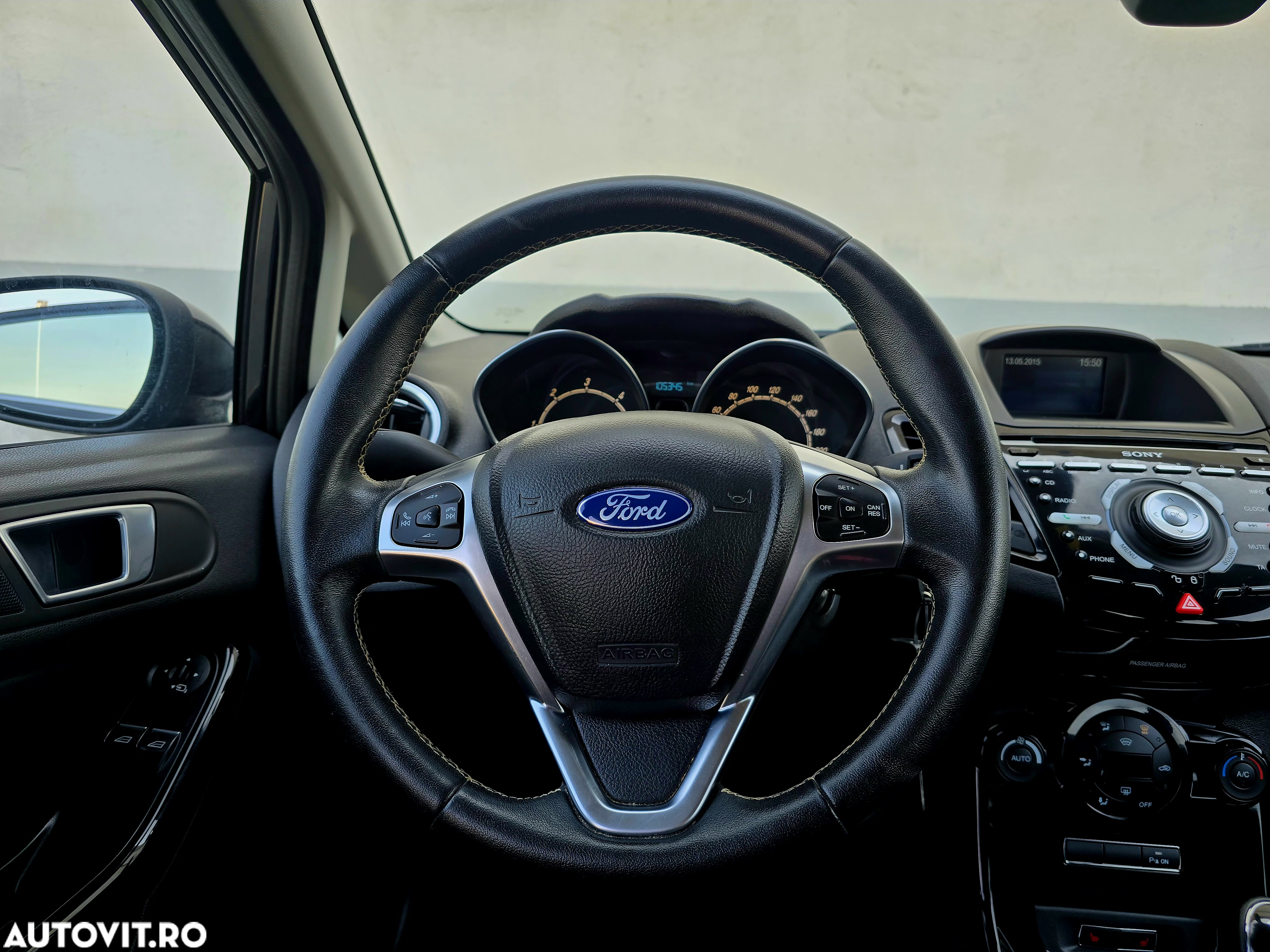 Ford Fiesta 1.5 TDCi Titanium - 22