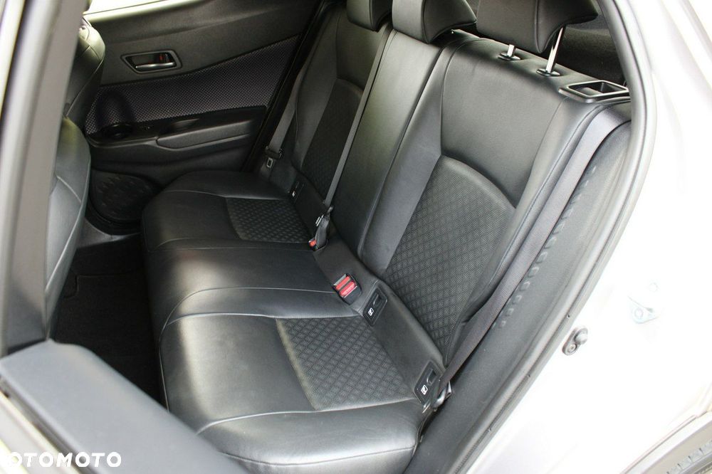 Toyota C-HR 1.2 T GPF Premium - 13