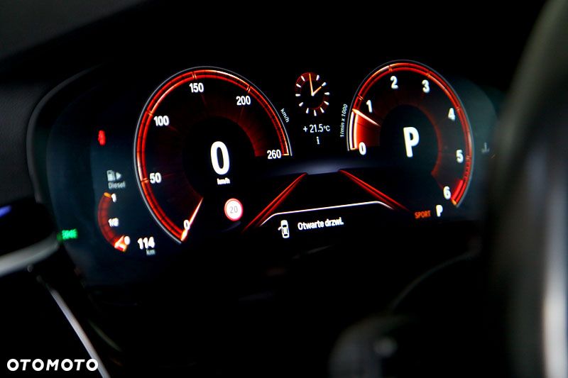 BMW Seria 5 530d xDrive Sport Line - 17