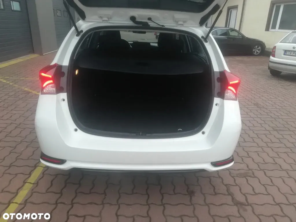 Toyota Auris 1.8 VVT-i Hybrid Automatik Style Selection - 13