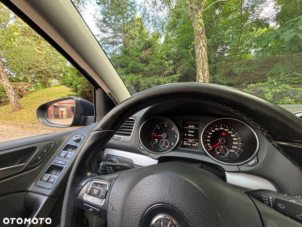 Volkswagen Golf 2.0 TDI Highline - 10