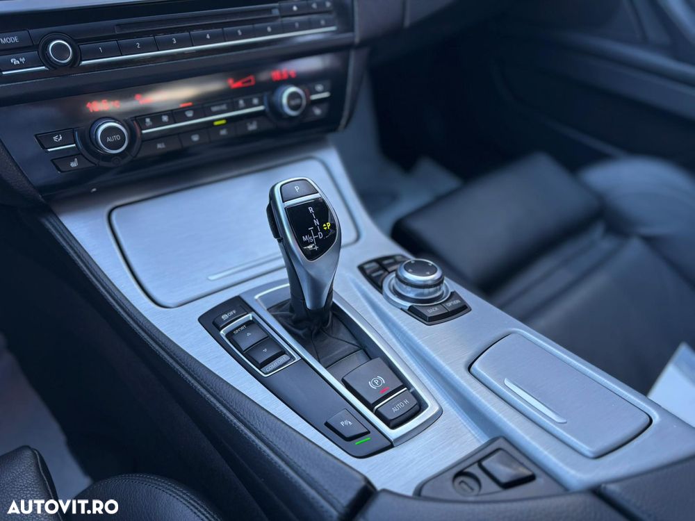 BMW Seria 5 520d Sport-Aut. - 6