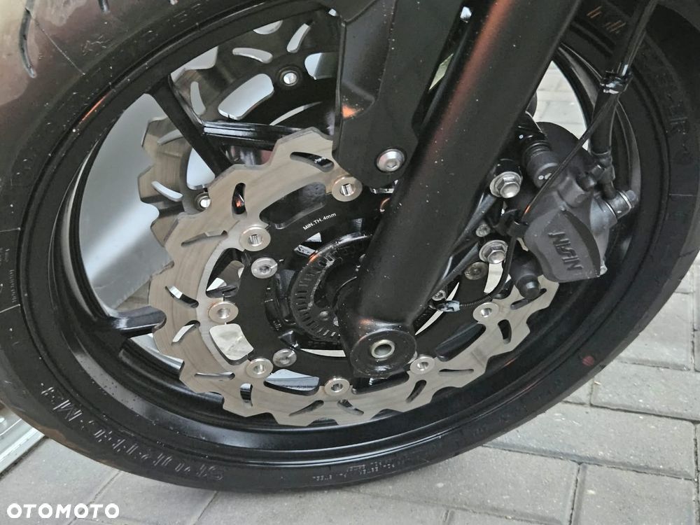 Kawasaki Z 650 - 19