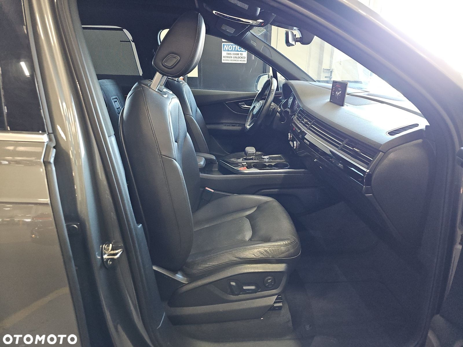 Audi Q7 3.0 TFSI Quattro Tiptronic - 8