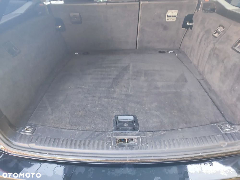 BMW Seria 5 530d Touring - 17