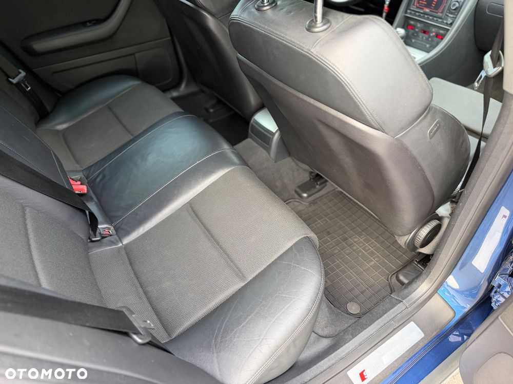 Audi A4 Avant - 26