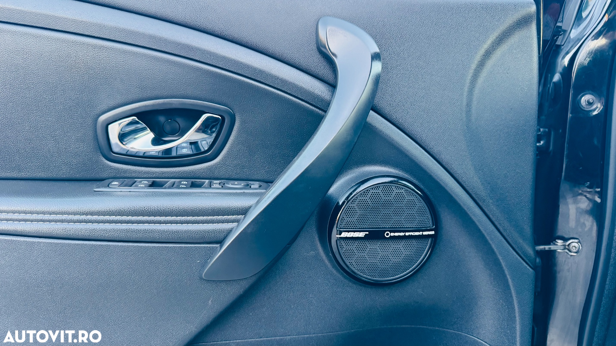Renault Megane ENERGY dCi 110 Start & Stop Bose Edition - 18