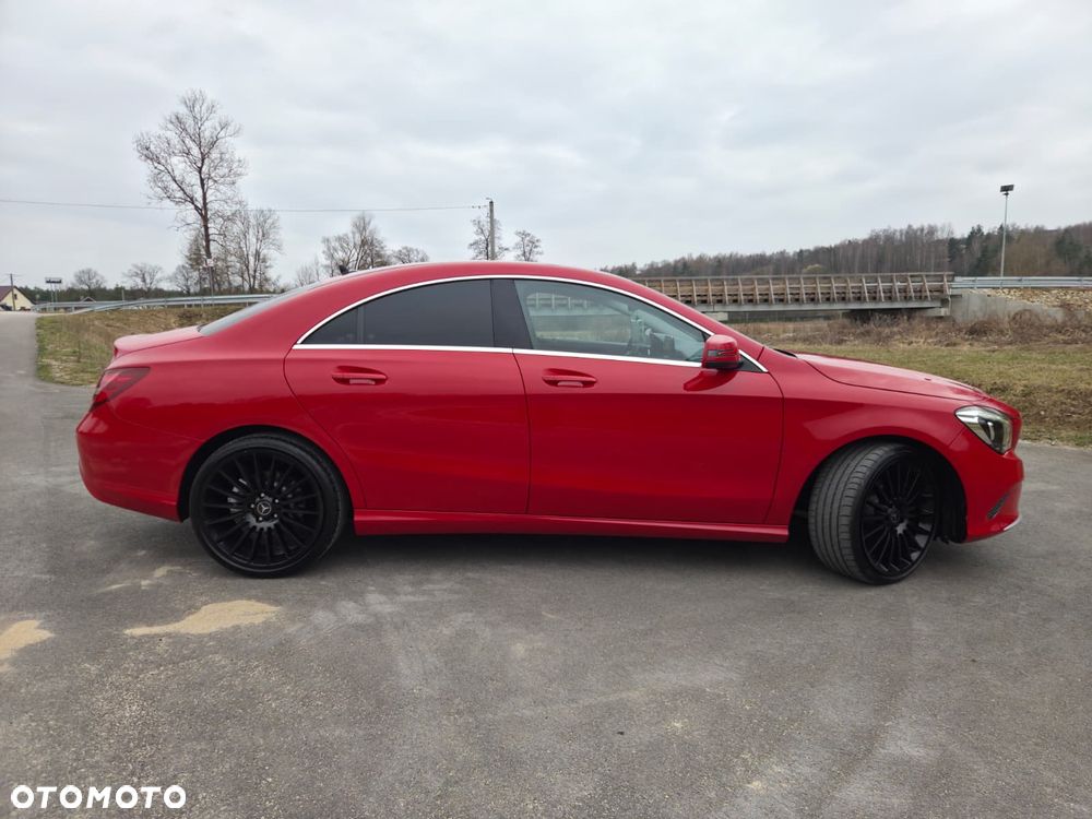 Mercedes-Benz CLA 200 d 7G-DCT Peak Edition - 4