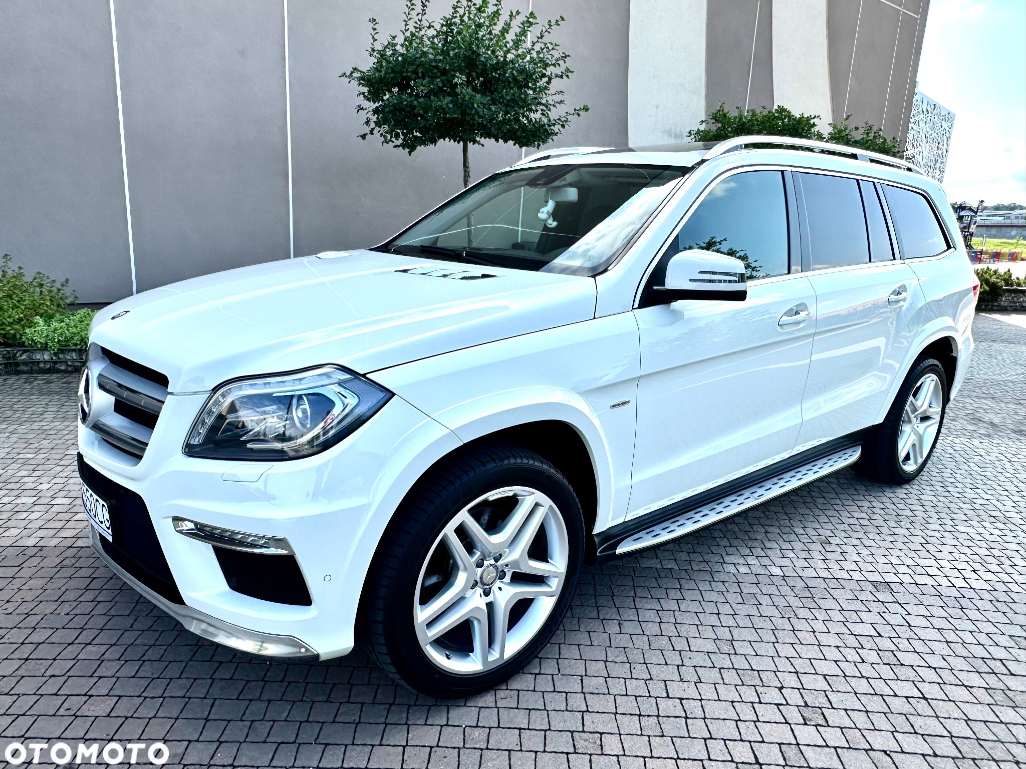 Mercedes-Benz GL 350 CDI BlueEff - 16