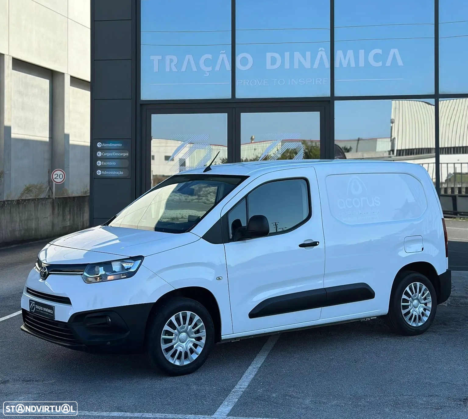Toyota Proace City Medium 1.5D-4D L1 Business - 2