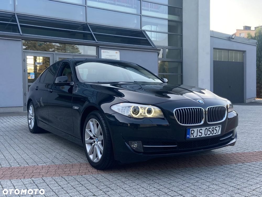 BMW Seria 5 520d - 3