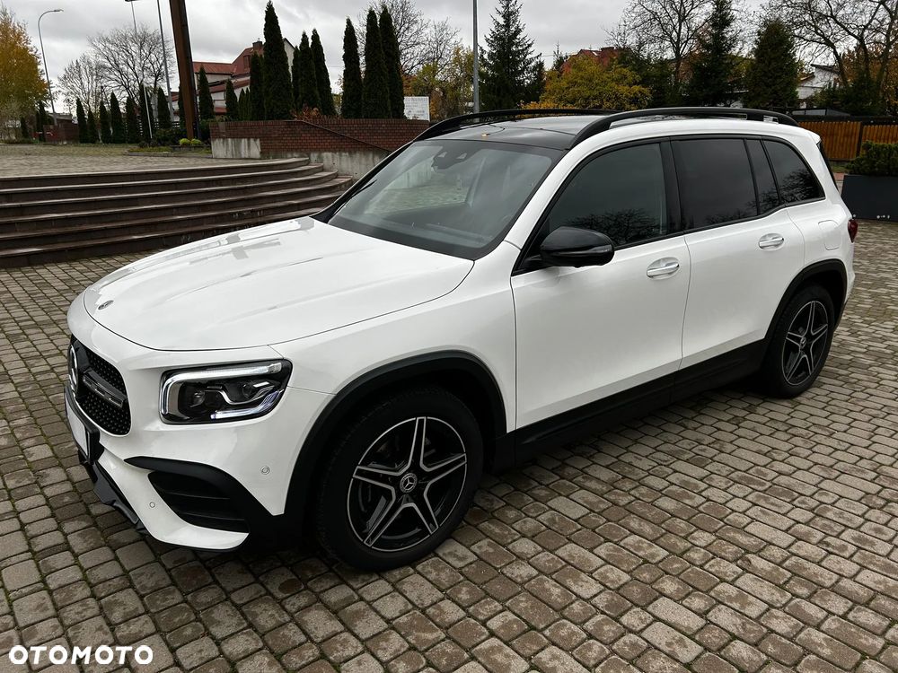 Mercedes-Benz GLB 250 4-Matic AMG Line 8G-DCT - 4