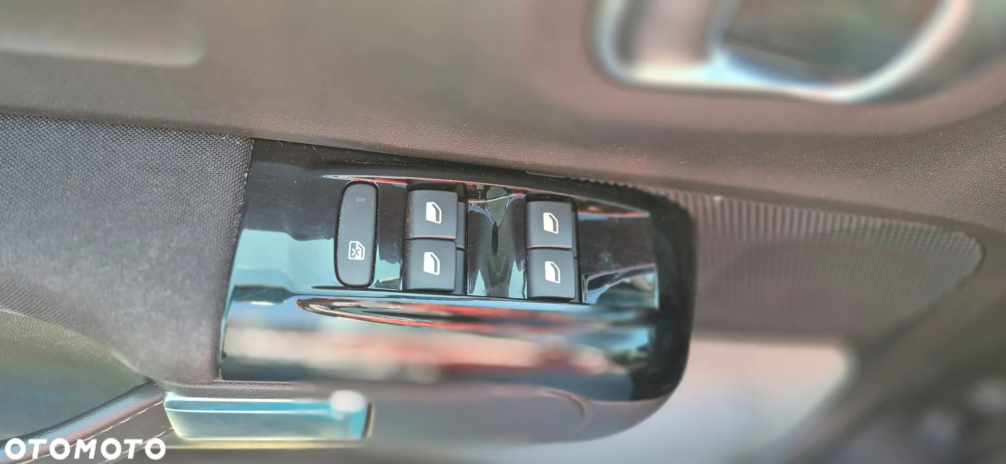 Citroën C3 1.2 PureTech Shine - 9