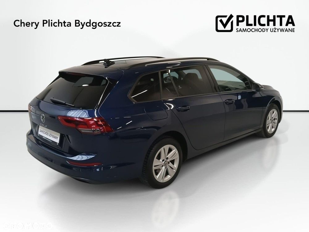 Volkswagen Golf - 6