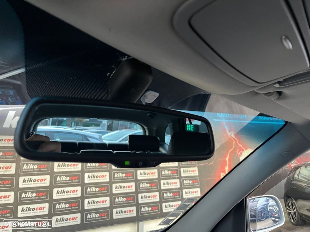 Hyundai Santa Fe 2.2 CRDi 7Wagon Sport - 31