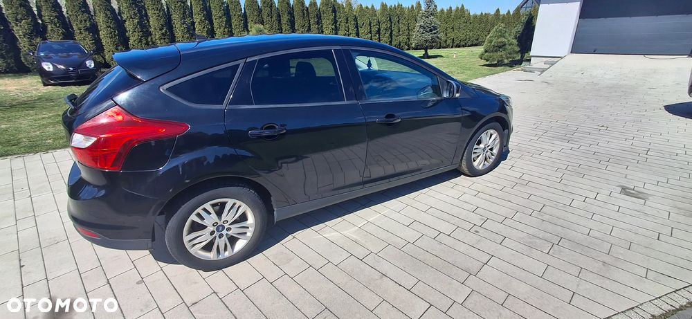 Ford Focus 1.6 TDCi DPF Ambiente - 6