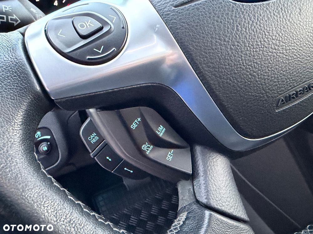 Ford Kuga 2.0 TDCi 4x4 Individual - 11