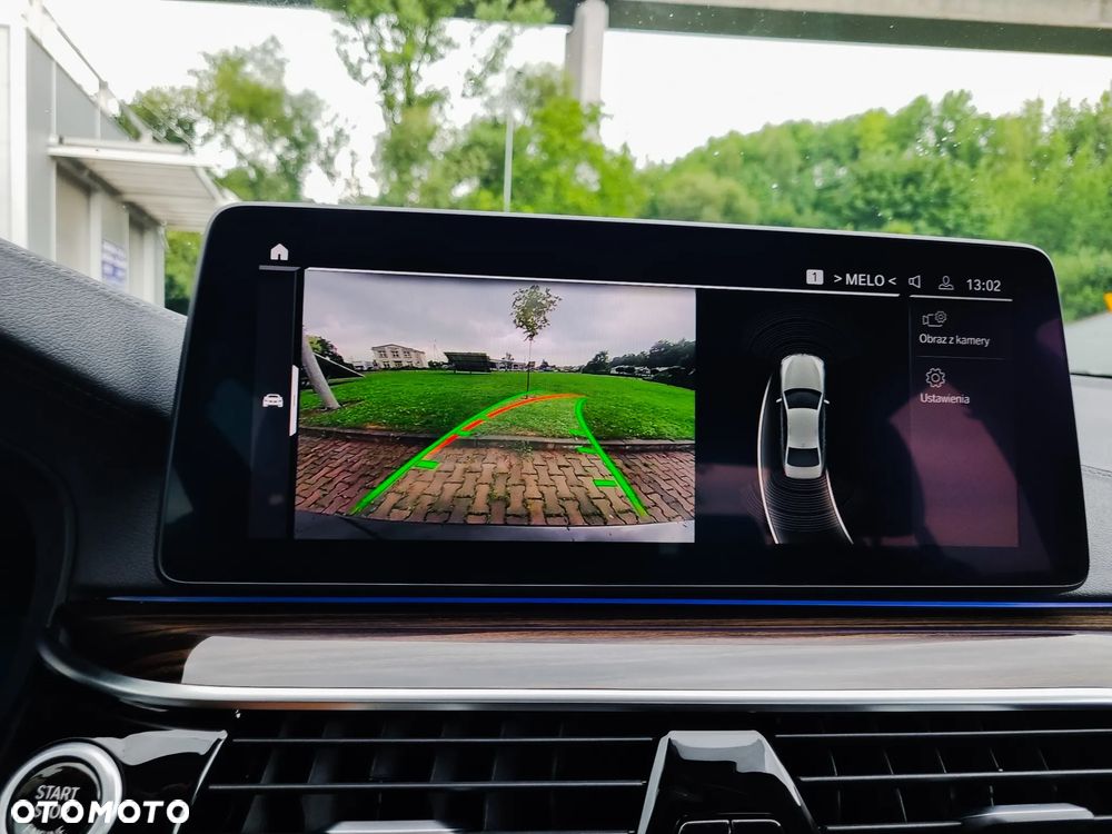 BMW Seria 5 520i Luxury Line sport - 10