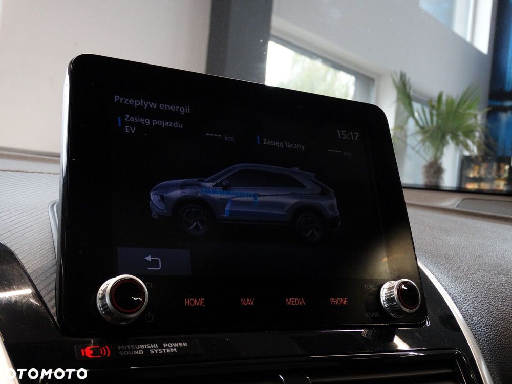 Mitsubishi Eclipse Cross - 23