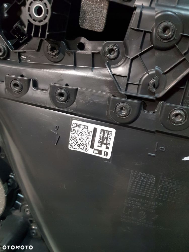 boczki tapicerka drzwi komplet vw id 4 skóra eur 21r - 14