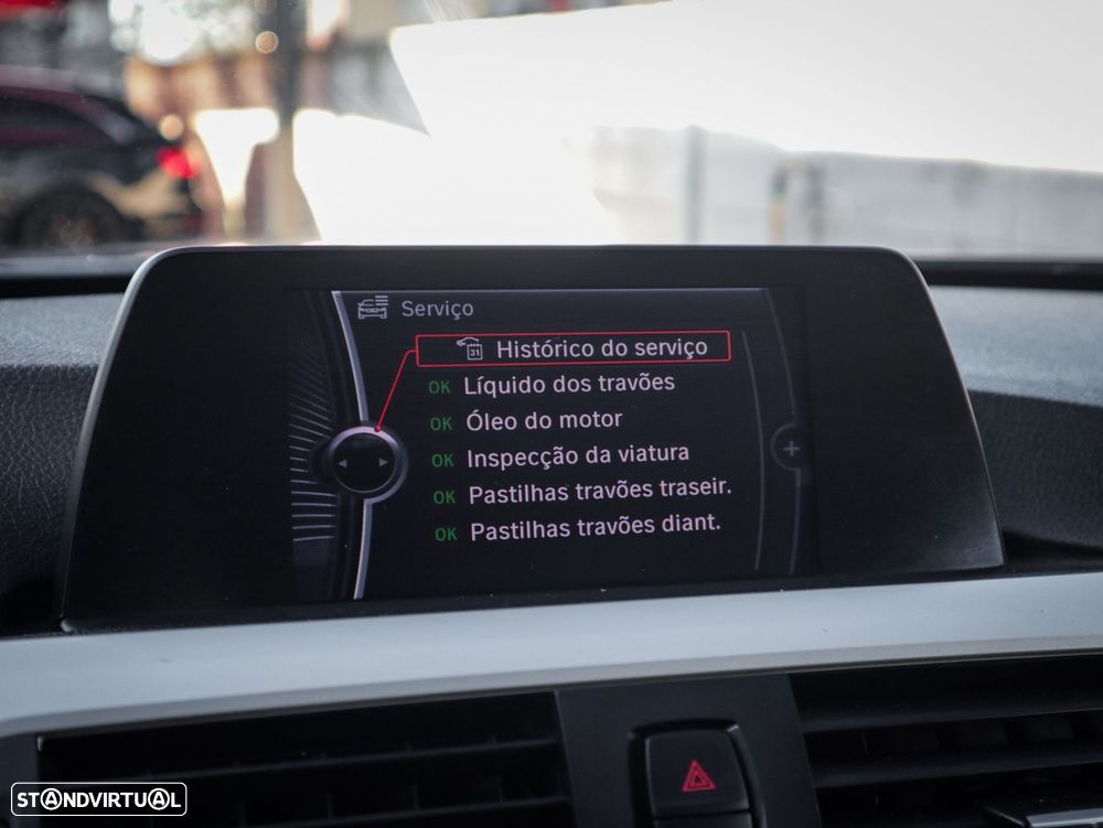 BMW 320 d EfficientDynamics Auto Line Sport - 34