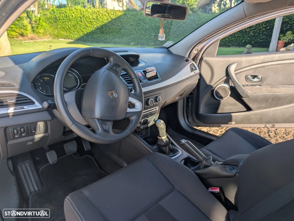 Renault Mégane Coupe 1.5 dCi Dynamique - 5