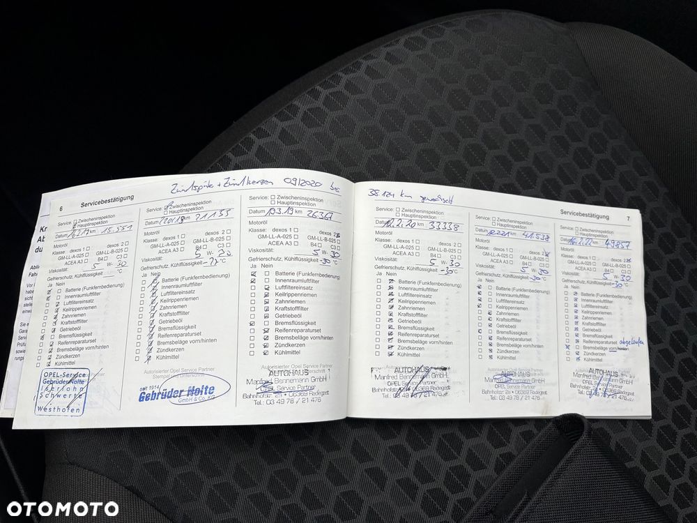 Opel Corsa 1.4 16V Innovation - 25