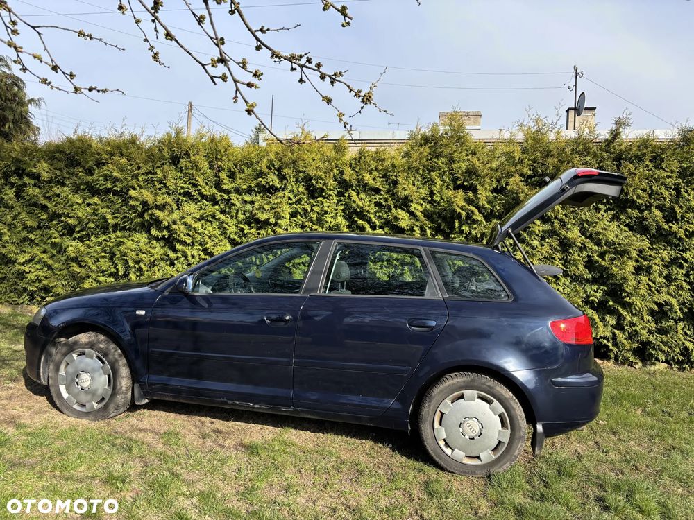Audi A3 Sportback 1.6 Ambition - 2