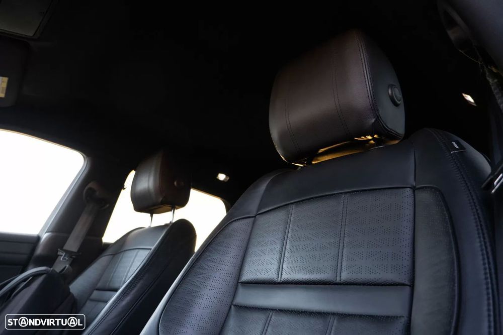 Land Rover Range Rover Evoque 1.5 P300e AWD R-Dynamic HSE Auto - 32