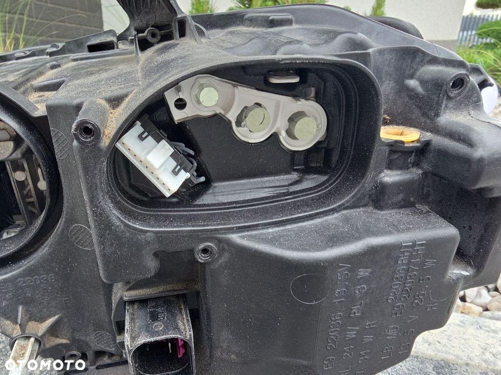 AUDI A1 S1 82A Lampa prawa przód Full Led Dynamic 82A941034D 2021 - 11
