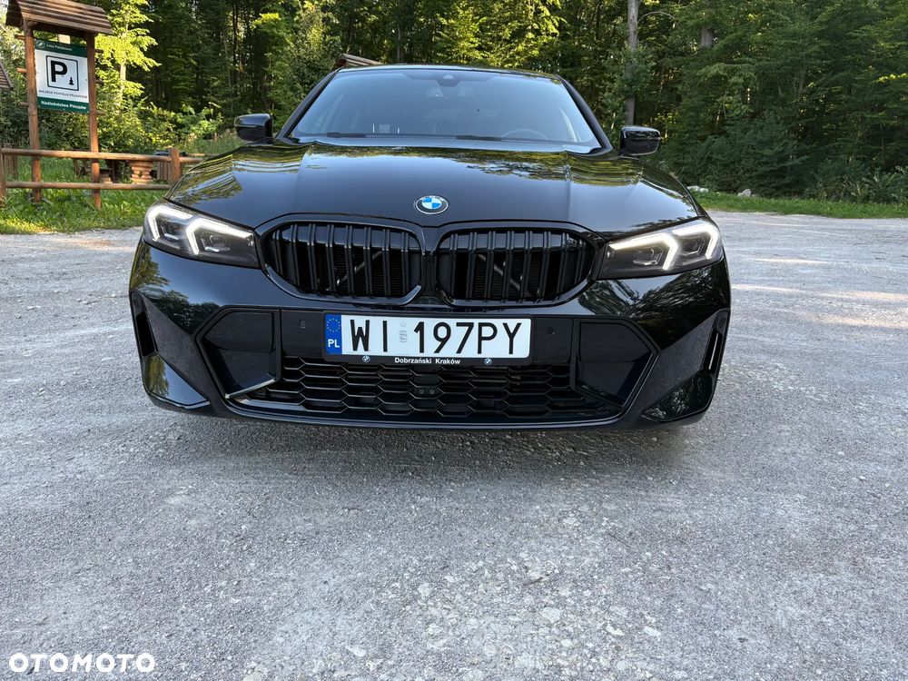 BMW Seria 3 320i M Sport - 9