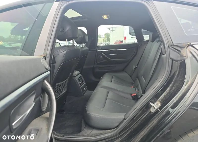 BMW Seria 4 440i xDrive M Sport - 10