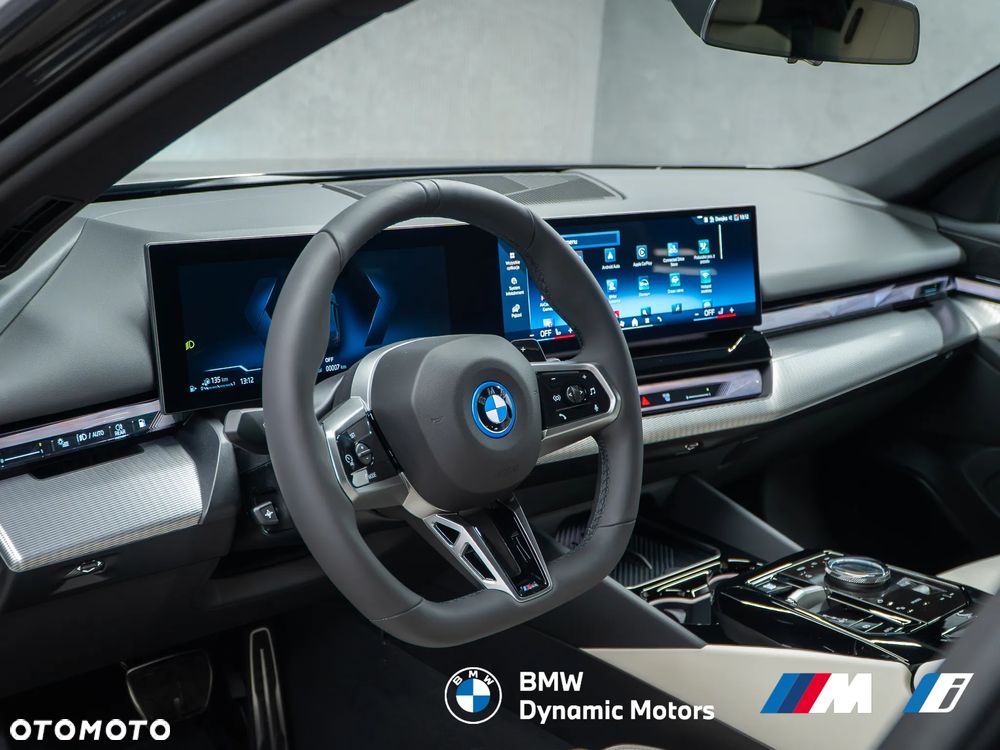 BMW Seria 5 530e xDrive - 17