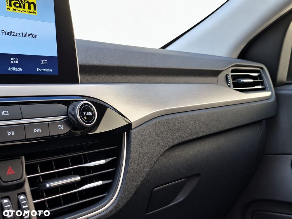 Ford Kuga 1.5 EcoBoost FWD Titanium - 23