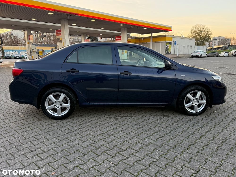 Toyota Corolla 1.6 VVT-i Luna - 6