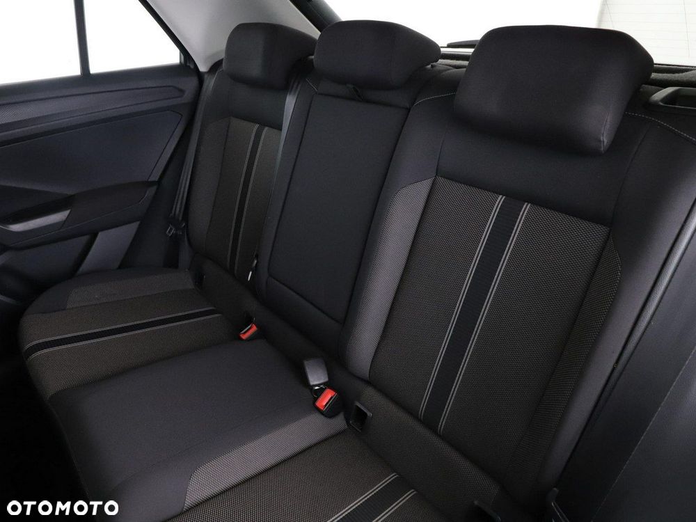 Volkswagen T-Roc 1.0 TSI Style - 18