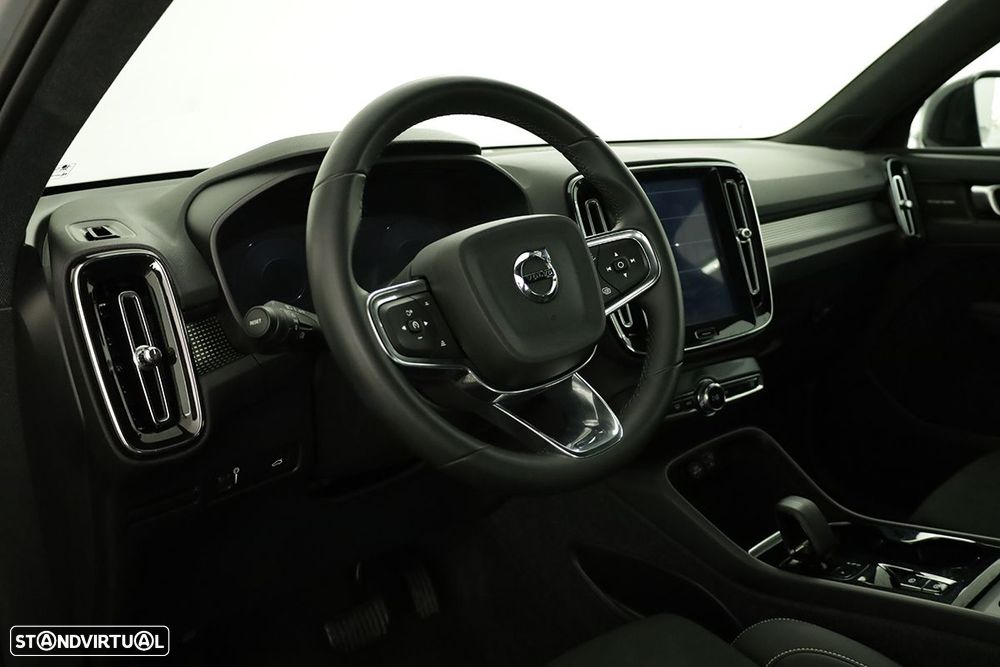 Volvo XC 40 1.5 T2 Plus Dark Auto - 7