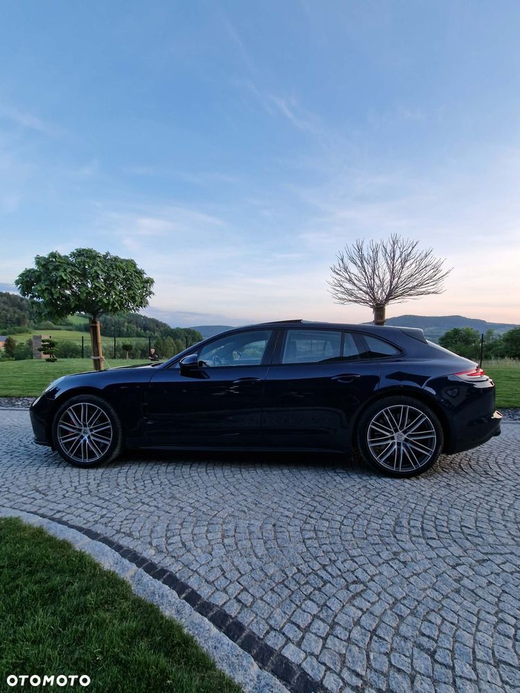 Porsche Panamera Turbo - 7