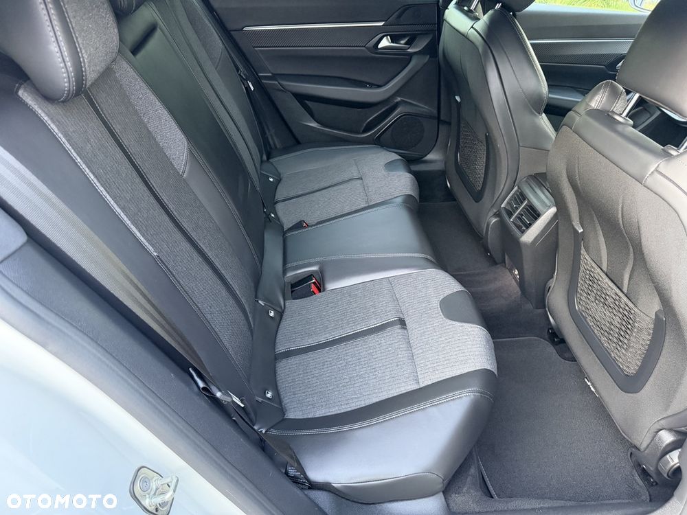 Peugeot 508 1.5 BlueHDi Allure S&S EAT8 - 37