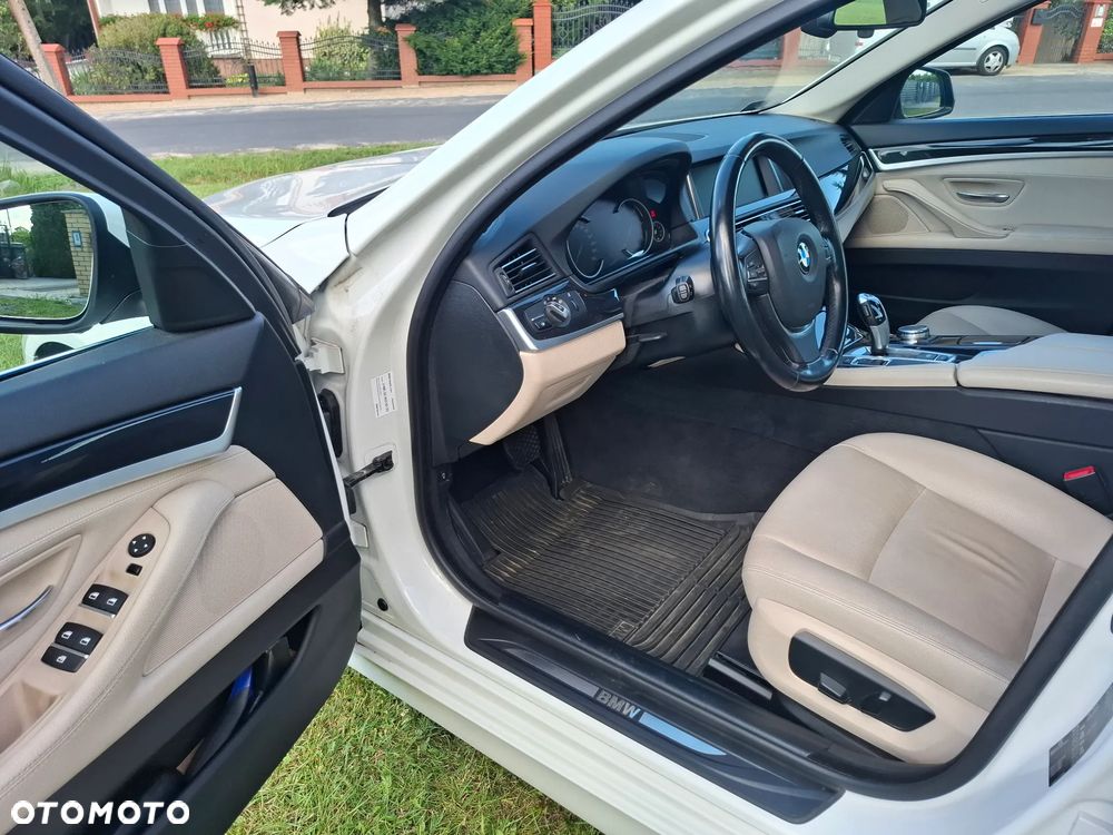BMW Seria 5 518d Advantage - 16