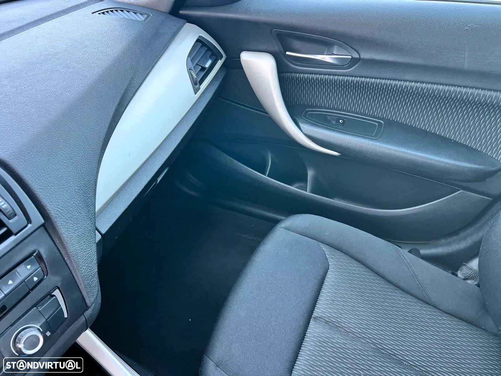 BMW 116 d EfficientDynamics - 11