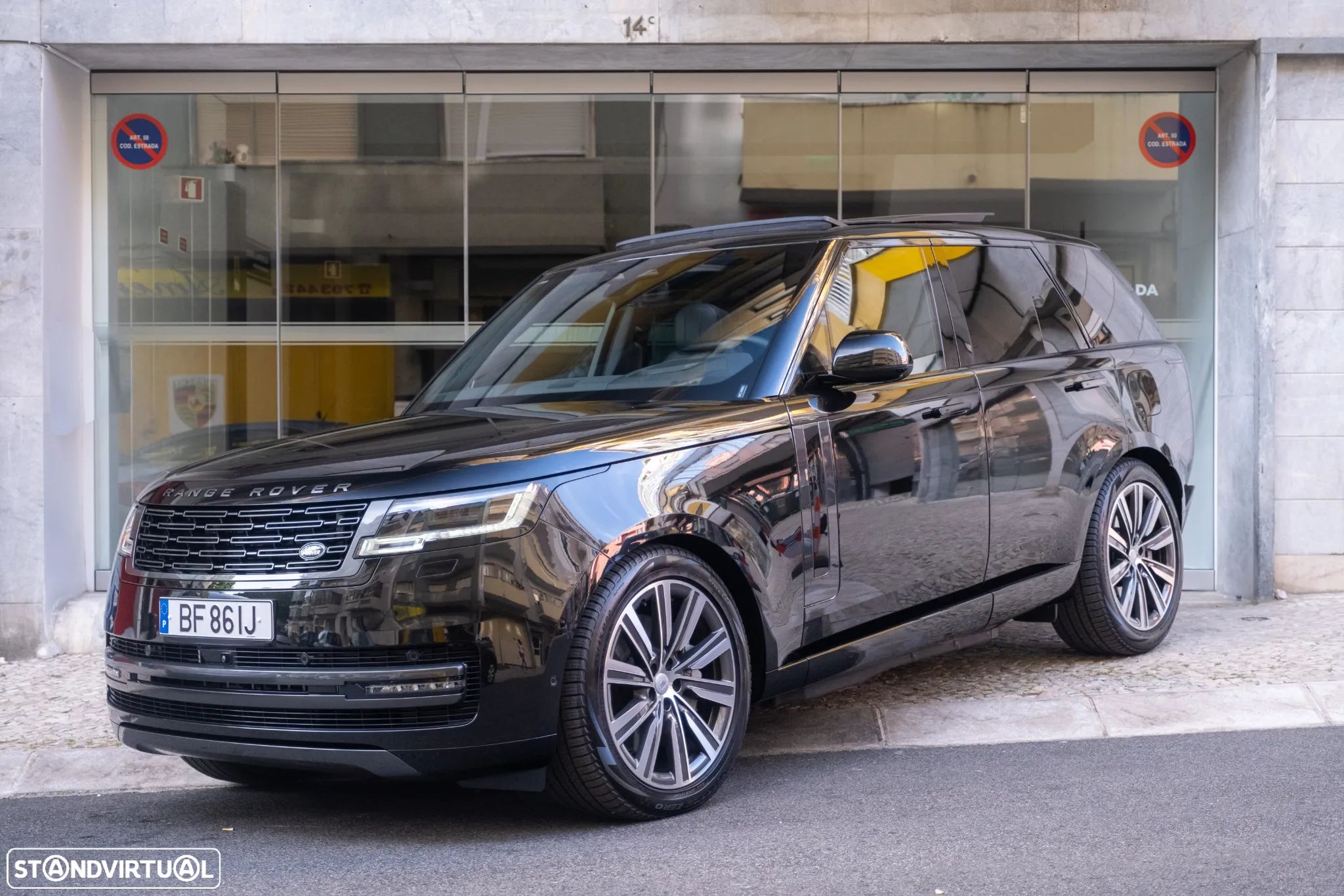 Land Rover Range Rover 3.0 P460e SE - 1