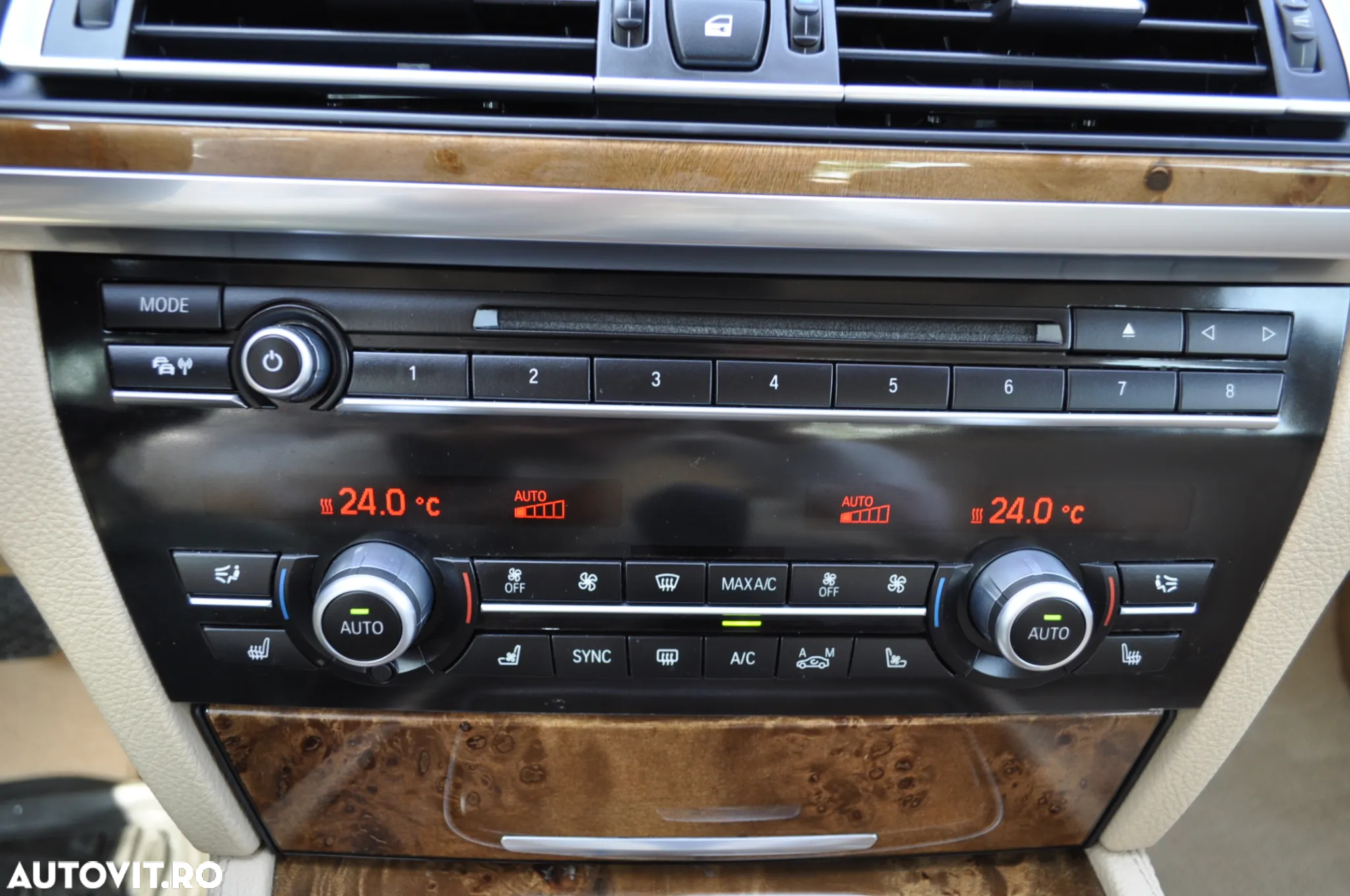 BMW Seria 7 750Ld xDrive - 34