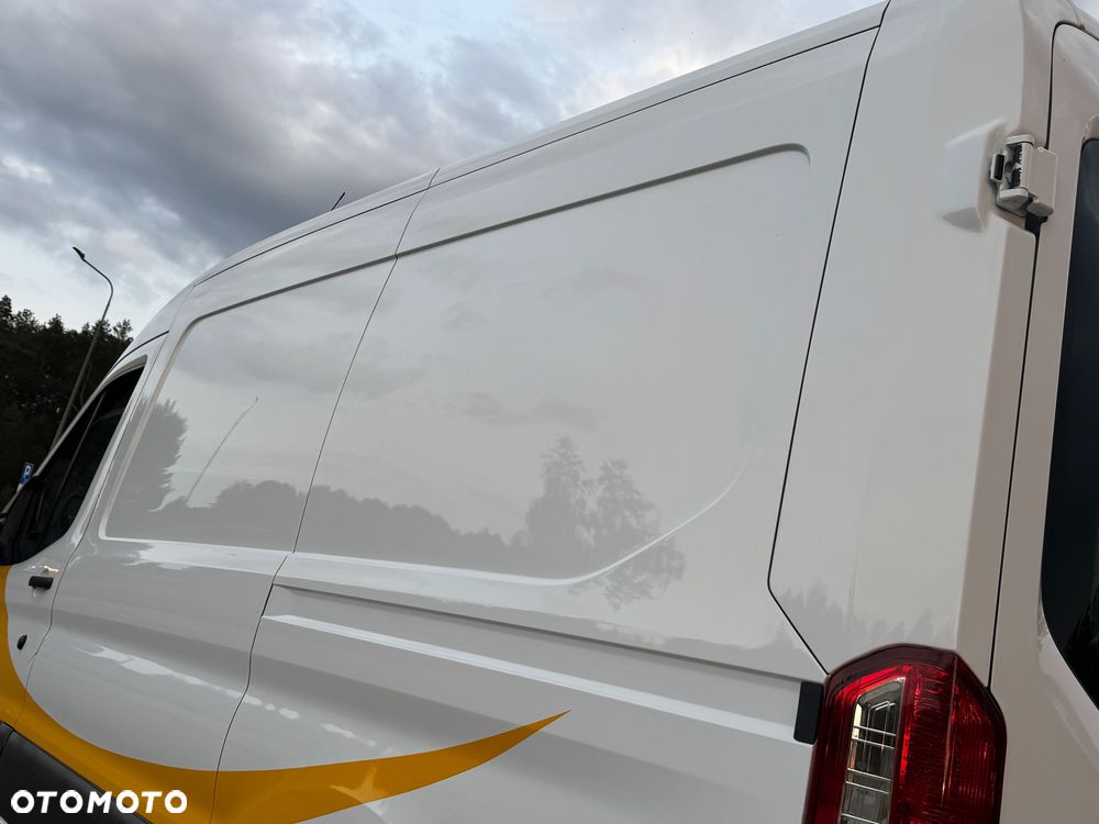 Ford TRANSIT LIFT L2H2 KLIMA LEDY CZUJNIKI HAK MAŁY PRZEBIEG PERFEKCYJNY Z NIEMIEC! - 22
