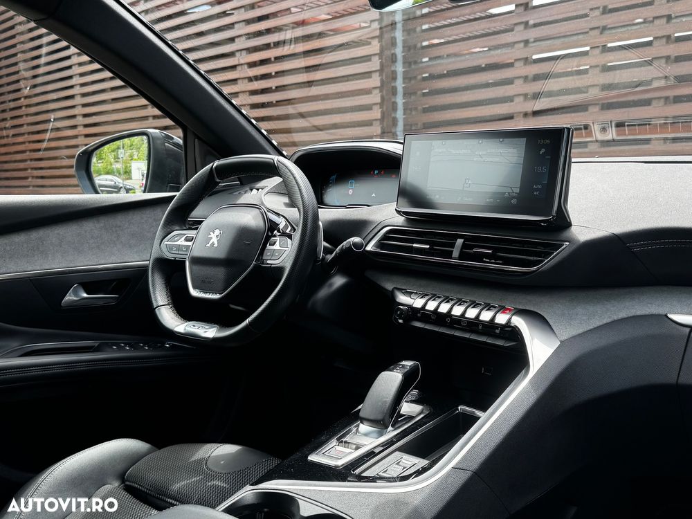 Peugeot 3008 225 e-EAT8 GT - 22