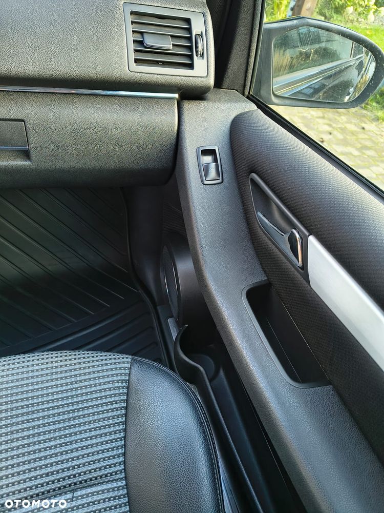 Mercedes-Benz Klasa B 170 - 10