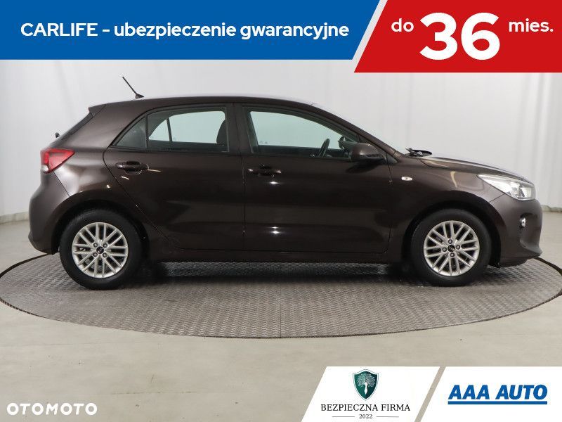 Kia Rio - 7