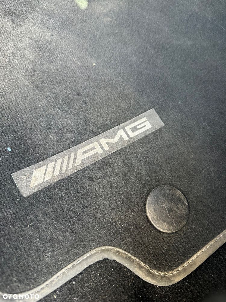 Mercedes-Benz CLE 300 4Matic 9G-TRONIC Edition AMG Line - 16