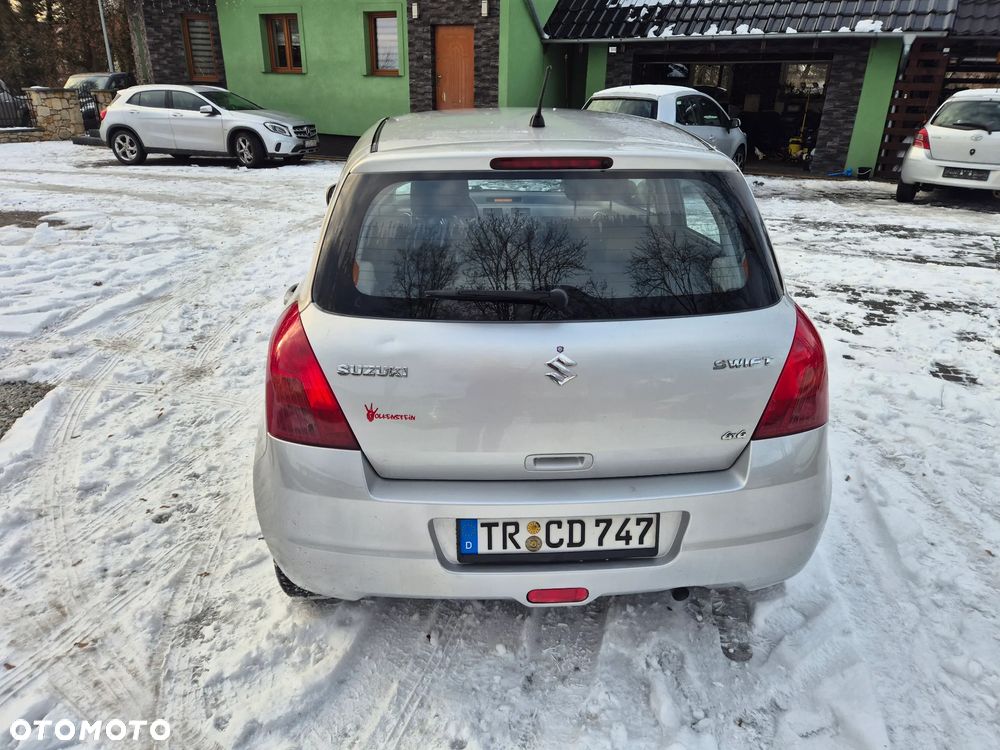 Suzuki Swift 1.3 4x4 Comfort - 5