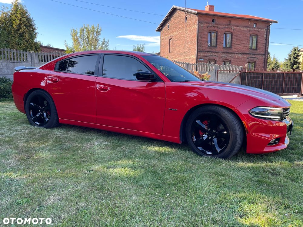Dodge Charger 5.7 R/T - 5